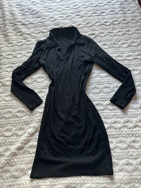 Black Long-Sleeve Collared Knit Dress